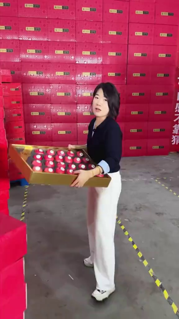 慕颂苹果超好吃，每一颗都有甜度身份证。