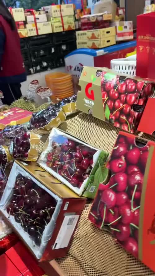 春节倒计时🔟天🎆🧨 #春节就来百果园 #我给老家送年货 #水果礼盒 #百果园放心