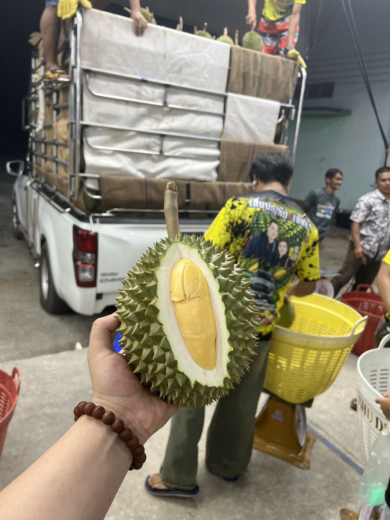 大家好，我是韩福友，来自浙江省嘉兴市南湖区，
我来水果名片了，期待认识更多水果行