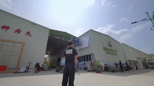 一群可爱努力的吃海人
一起见证十年的劳动成果
感恩每一位家人 3.8号欢迎回家#